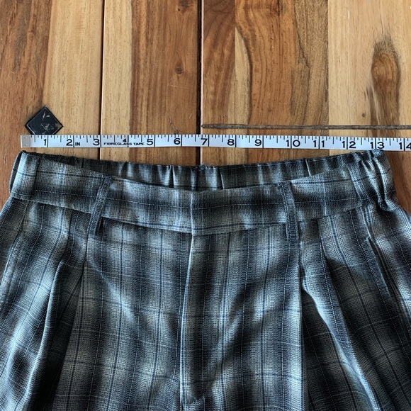 Urban outfitters high waisted plaid pants - Picture 2 of 4